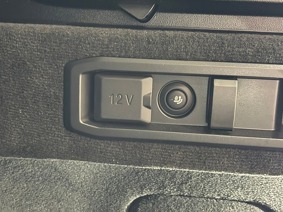 BMW 530e 10 of 24