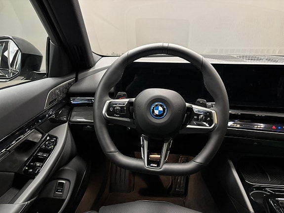 BMW 530e 19 of 24