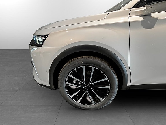 DS DS 7 Crossback 8 of 14