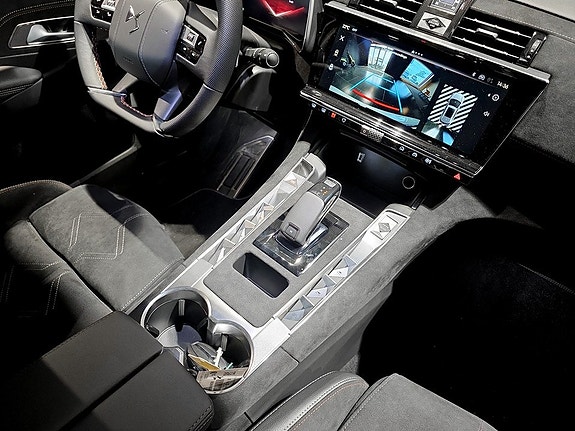 DS DS 7 Crossback 11 of 14