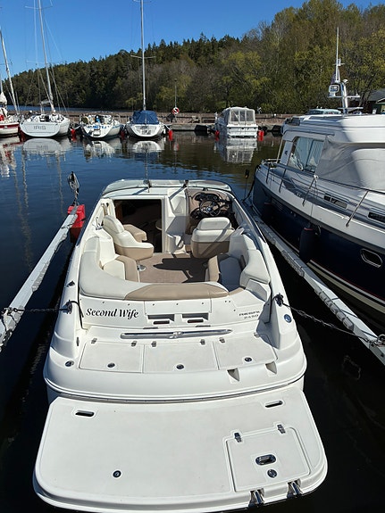 Regal 2450 LSC 3 of 9