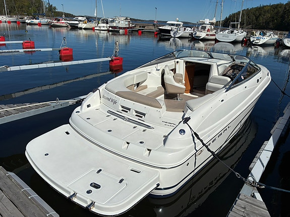 Regal 2450 LSC 2 of 9