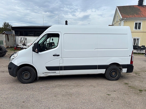 Renault Master 2 of 5