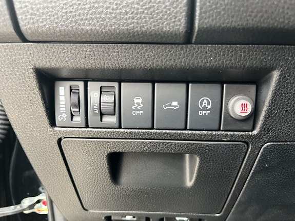 Isuzu D-max 9 of 11