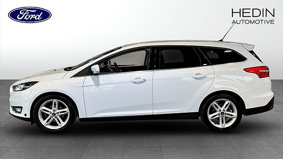 Ford Focus 6 of 12