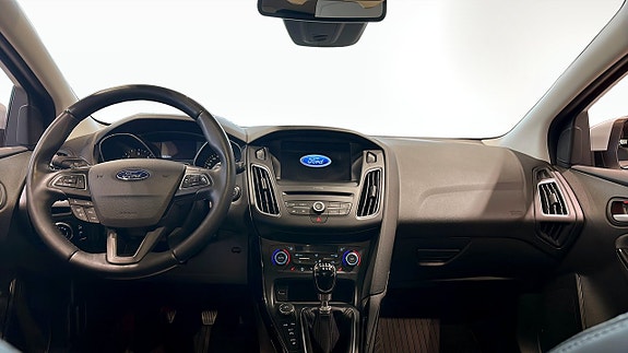 Ford Focus 4 of 5