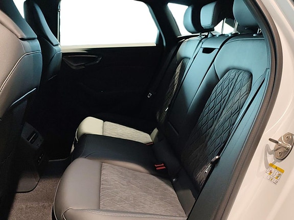 Audi A5 12 of 27