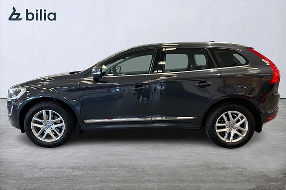 Volvo XC60 3 of 5