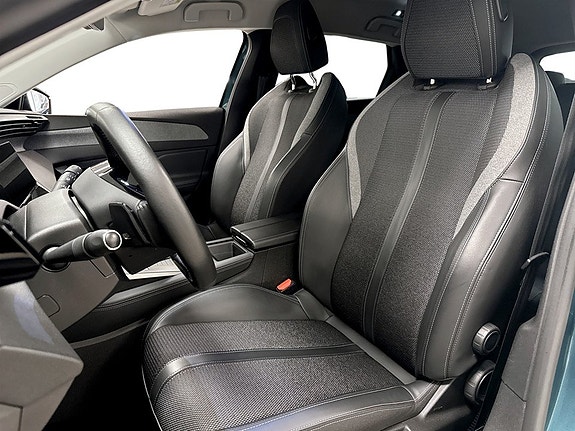 Peugeot 308 SW 4 of 17