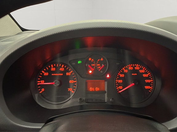 Citroen Berlingo 16 of 29