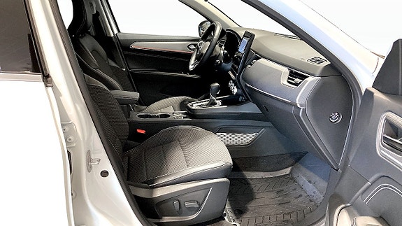 Renault Arkana 3 of 9