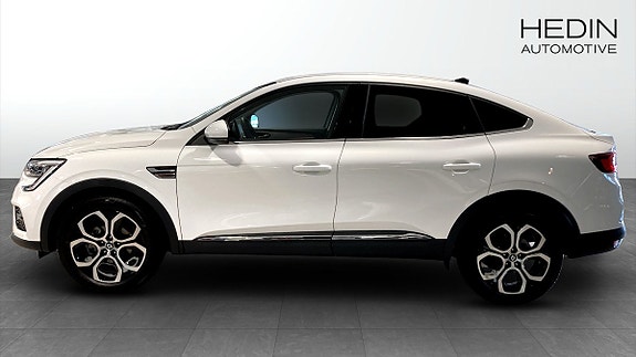 Renault Arkana 6 of 9