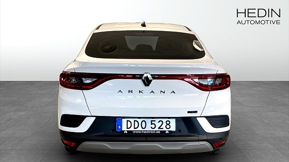Renault Arkana 7 of 9