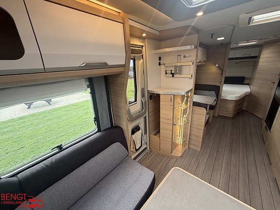 Knaus SÜDWIND BLACK SELECTION 650 UDF | KAMPANJ 10 of 21