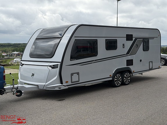 Knaus SÜDWIND BLACK SELECTION 650 UDF | KAMPANJ 5 of 21