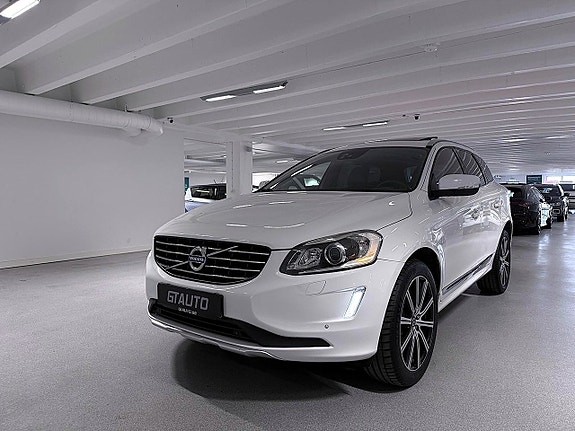 Volvo XC60 9 of 30