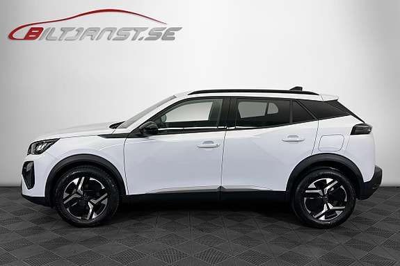 Peugeot 2008 2 of 5