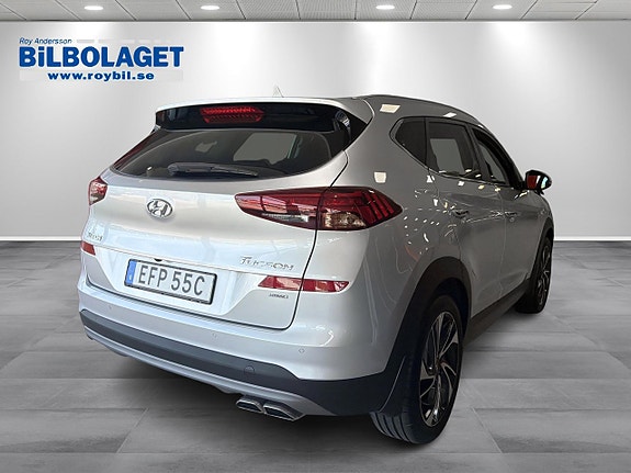 Hyundai Tucson 3 of 5