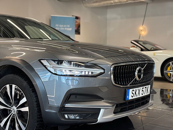 Volvo V90 Cross Country 5 of 5
