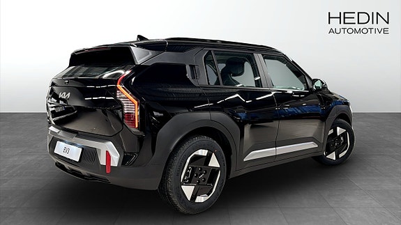 Kia EV3 4 of 15