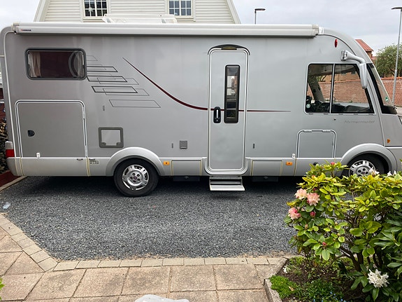 Hymer B 614 SL 2 of 5