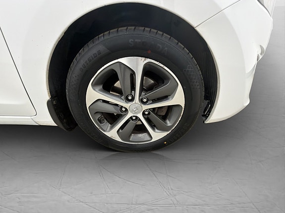 Hyundai i30 28 of 30