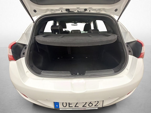 Hyundai i30 26 of 30