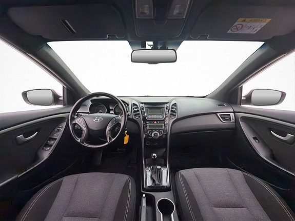 Hyundai i30 12 of 30