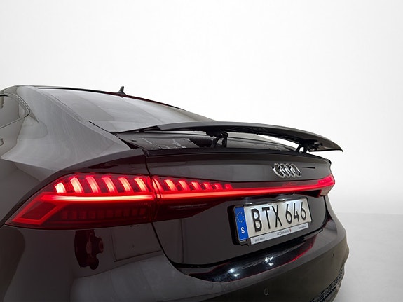 Audi A7 9 of 30