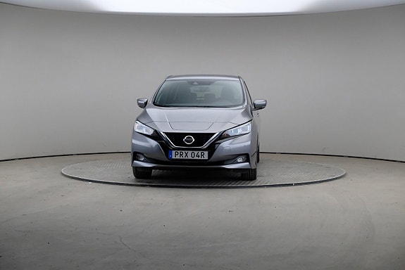 Nissan Leaf 3 of 5