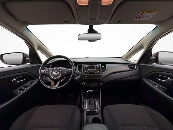 Kia Carens 11 of 29