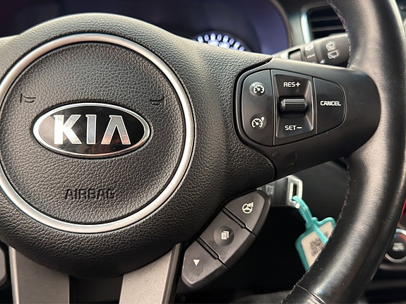 Kia Carens 17 of 29