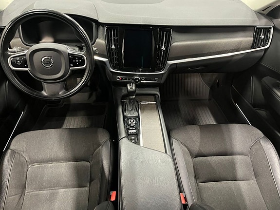 Volvo V90 Cross Country 5 of 5