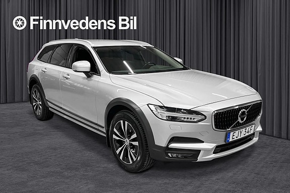 Volvo V90 Cross Country 4 of 5