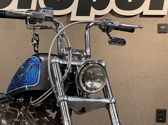Harley-Davidson SOFTAIL *VALEN CUSTOM* FXST 7 of 12