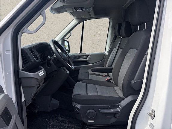 Volkswagen Crafter 4 of 5
