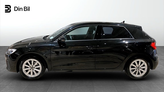 Audi A1 2 of 5