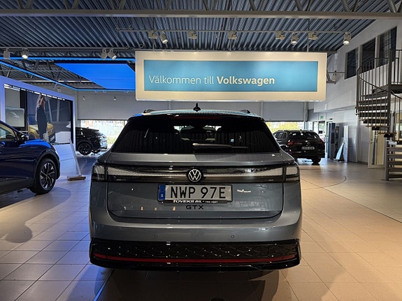 Volkswagen ID.7 5 of 5