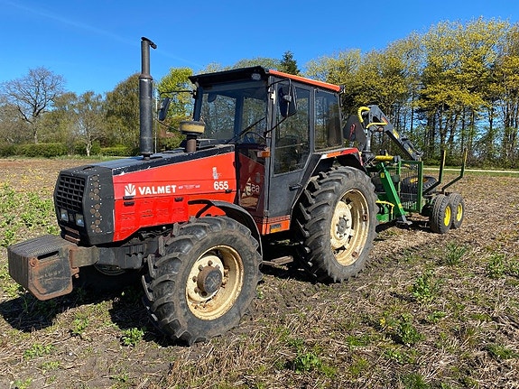 Valmet 655 GLTX 4WD / Farma skogsvagn med C5,3 G2 kran