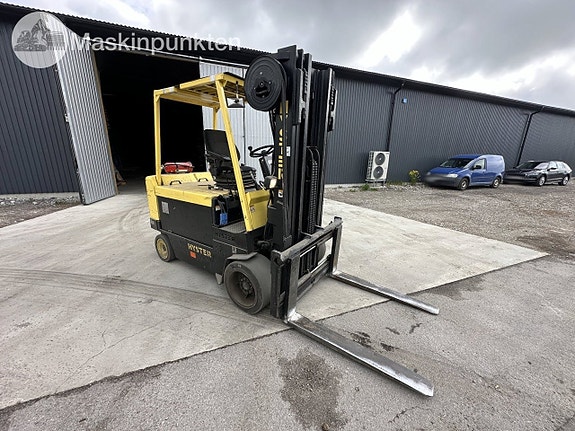 Hyster E5.50XL El truck 3 of 27