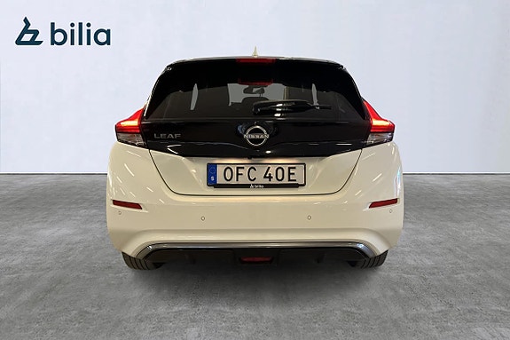 Nissan Leaf 8 of 26