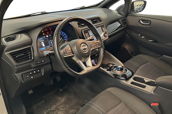 Nissan Leaf 15 of 26