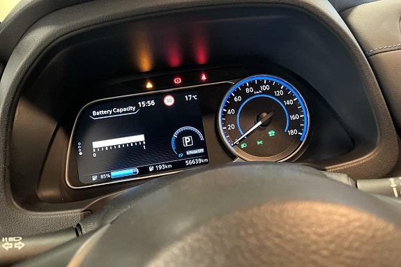 Nissan Leaf 17 of 26