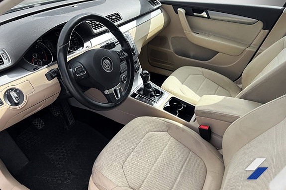 Volkswagen Passat 4 of 5