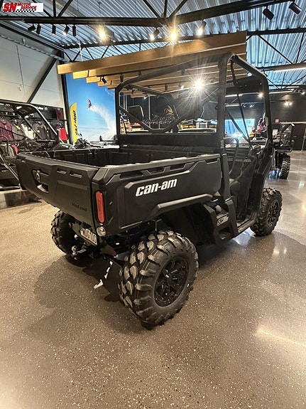 Can-Am Traxter XU HD9 Momsad 4 of 4