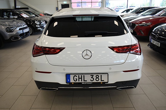 Mercedes-Benz CLA200 d 5 of 5