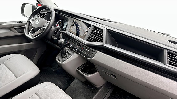 Volkswagen Transporter 10 of 18