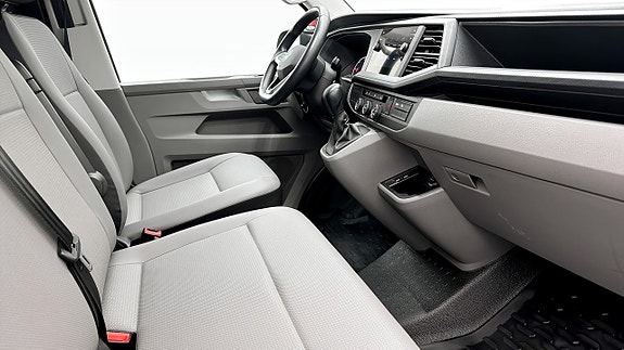 Volkswagen Transporter 11 of 18