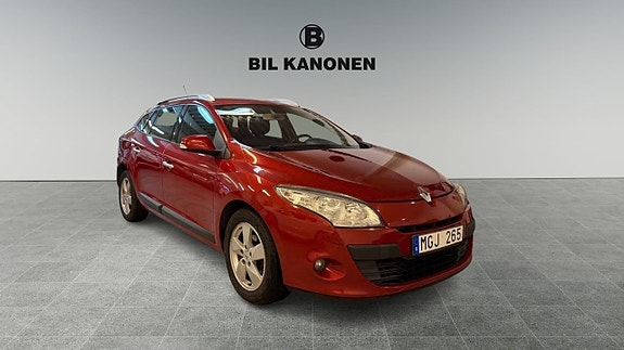 Renault Megane III 2 of 5