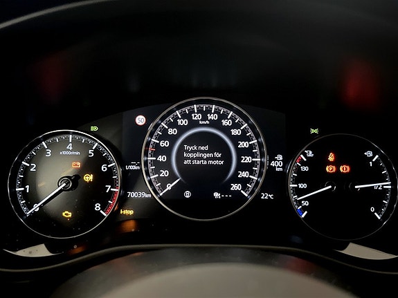 Mazda CX-30 8 of 22